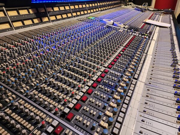 A large mixing console at RiverRock Studio during the recording of 'Omen', May 2023.